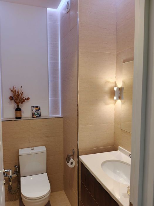 Продаётся 2комнатная квартира 63м2 в Алмазар Бизнес сити. Собственник