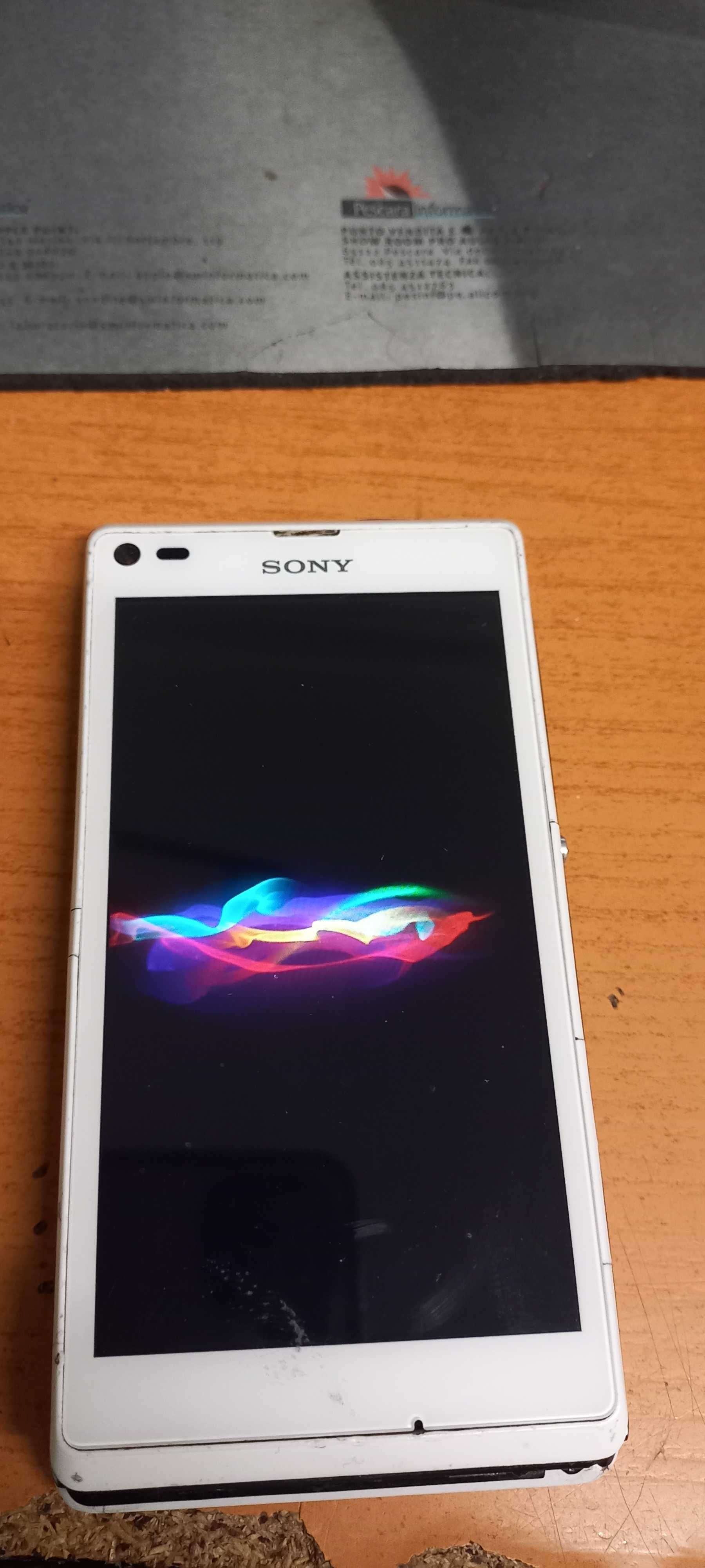 Samsung Galaxy A7 (2017) SM-A 720- за части\Sony Xperia