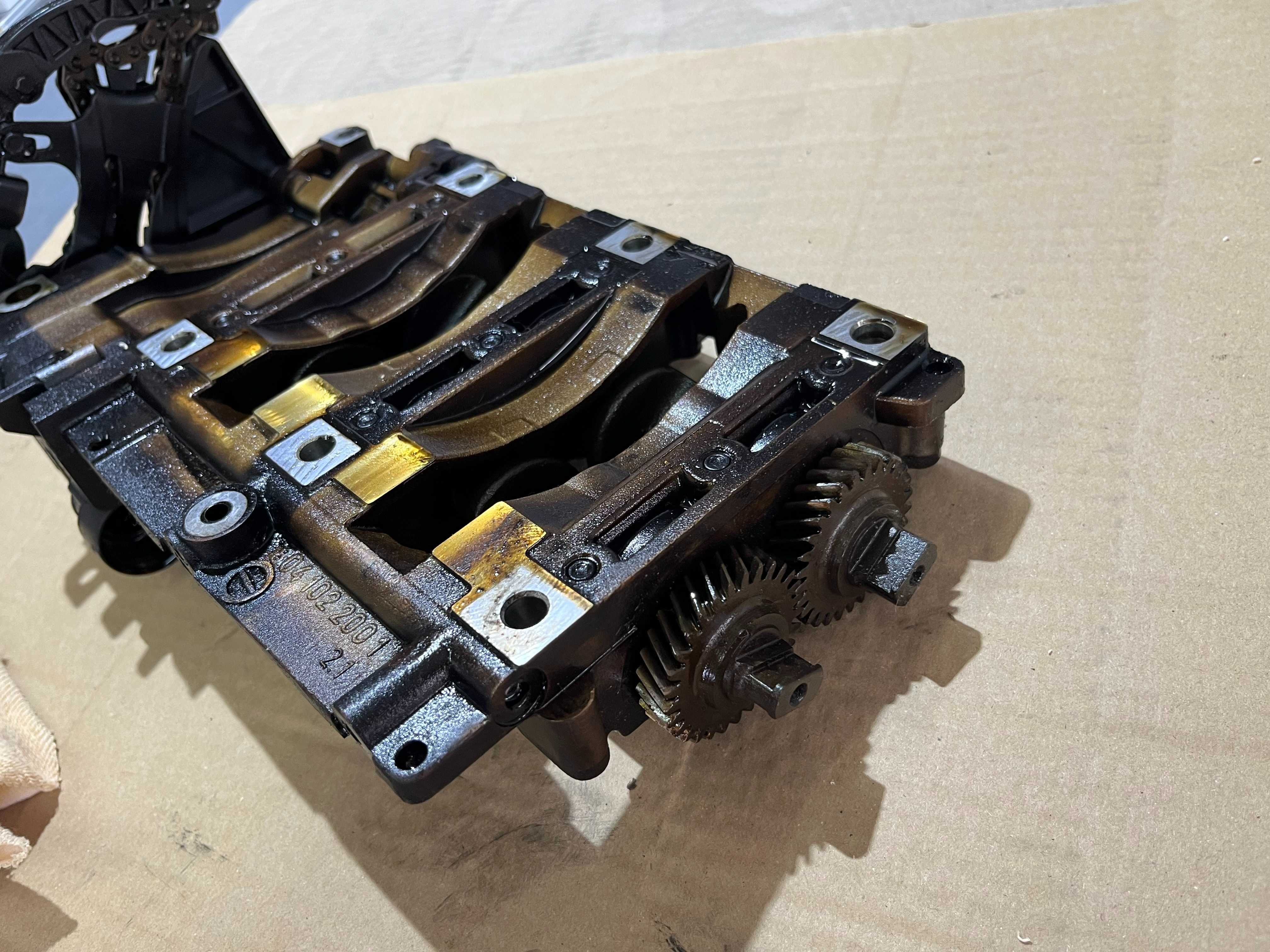 Маслена помпа за BMW E46 316 / 318 (N42)