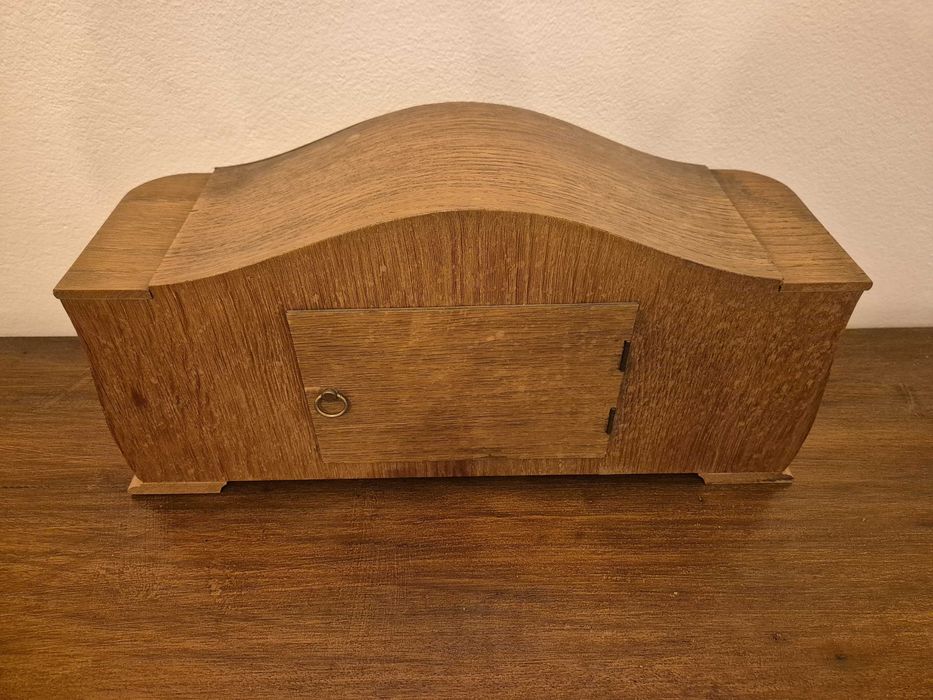 Ceas de semineu - defect