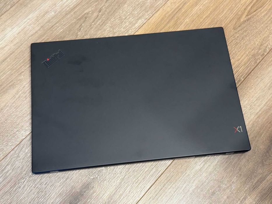 Lenovo x1 carbon i5 8 gen/16RAM/256SSD/UHD Graphics 620/Full HD IPS