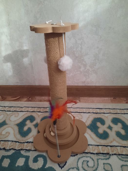 Продам когтеточку новую