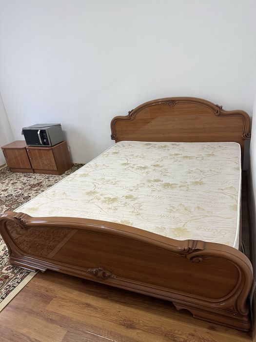 Продается 2-х комн квартира, 1 эт в мкр Алмагуль (пр.Бейбарыс, дом 21)