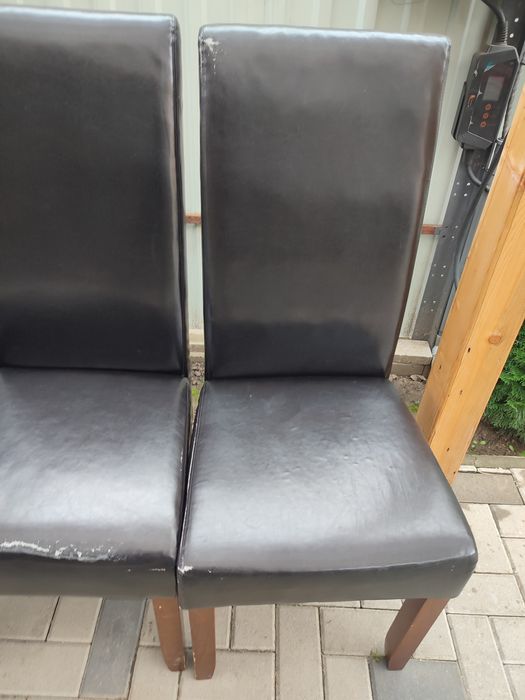 Scaune comode lemn masiv