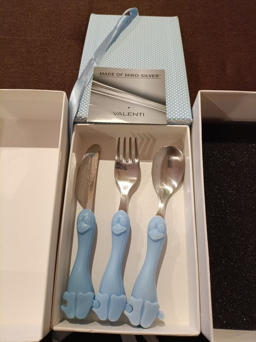 Детски прибори за хранене