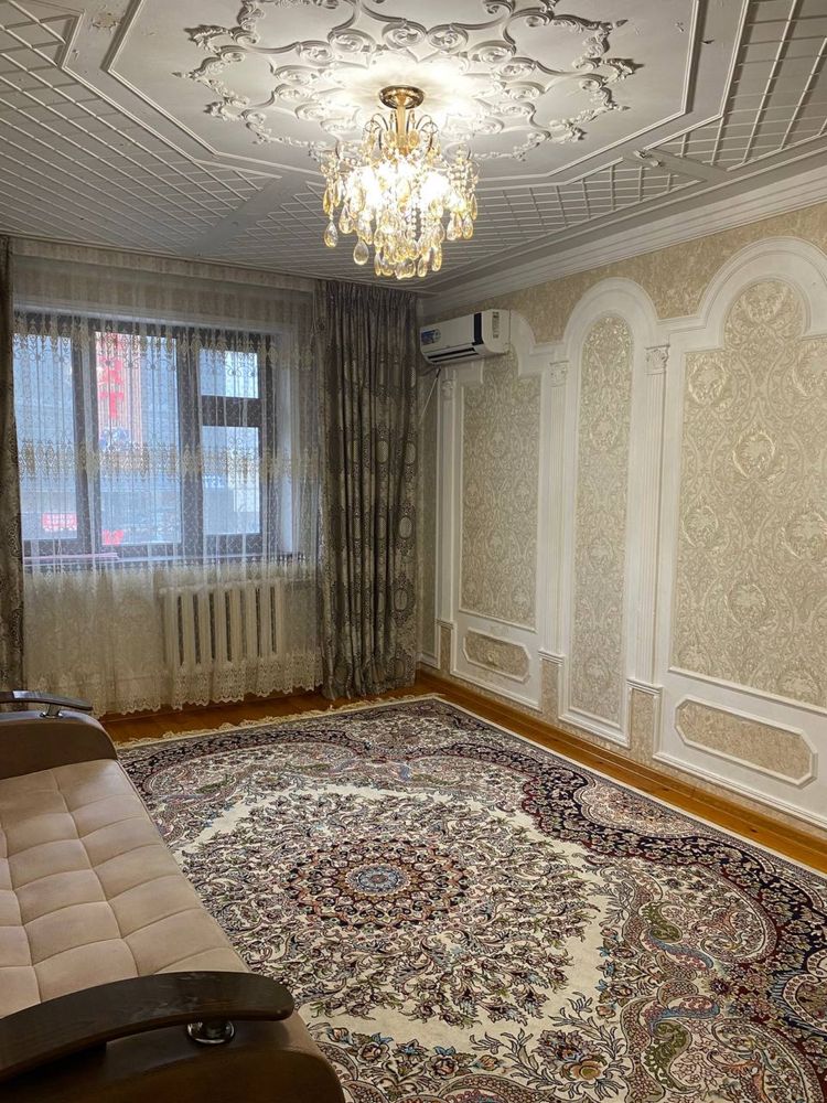 Продается своя 3х комнатная квартира на 2 этаже в Яккасарайском районе