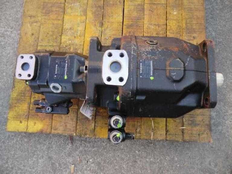 Pompa hidraulica excavator Hitachi UH71 - piese de schimb Hitachi