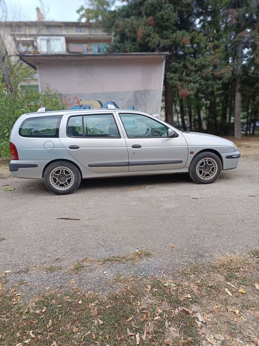 Renault Megan , много запазено комби!