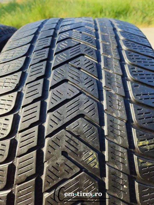 SET 2 Anvelope Iarna 265/40 R21 PIRELLI Scorpion Winter 105V