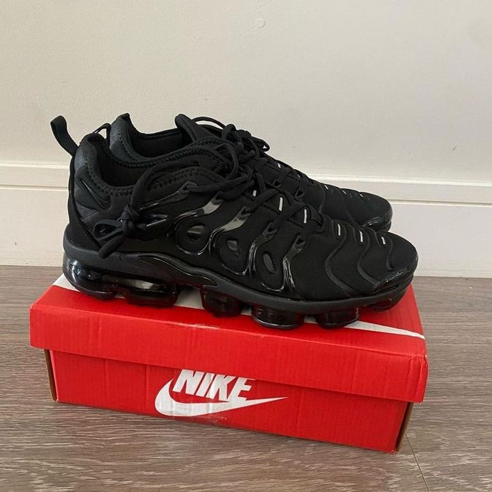 Papuci VaporMax PLUS Noi