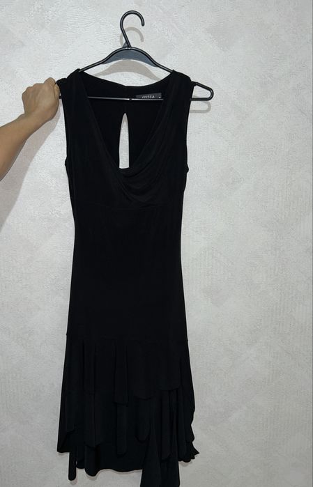 Платья все по 3000тг