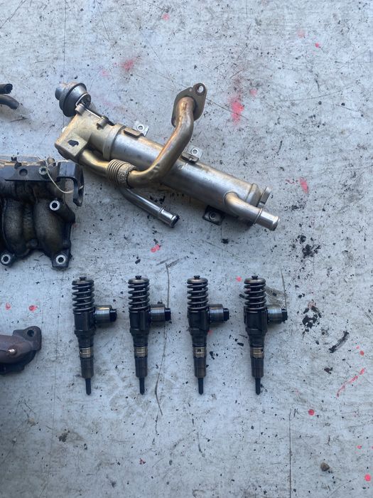 Accesorii motor 2.0 tdi BLB BRE turbo injector galerie pompa vacuum