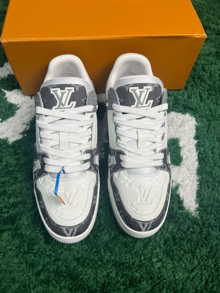 LV Trainer Grey Denim Monogram marimea 43 noi