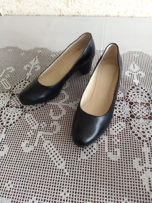 Продам туфли 37 размер