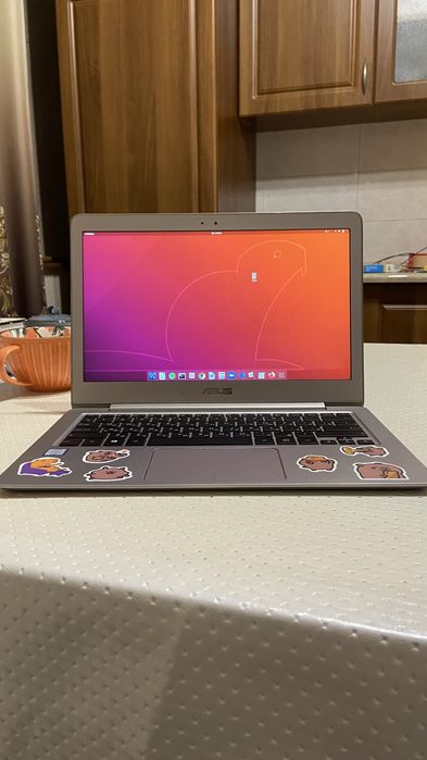 Продам ноутбук Asus ux330c