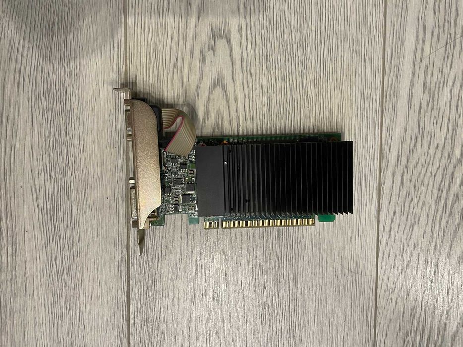 Видео Карта - Nvidia GF-210 DVI+VGI+HDMI 64Bit 512 MB