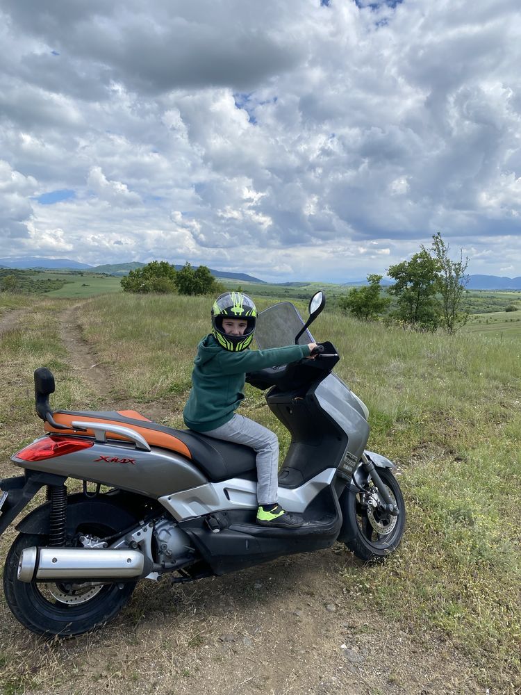 Yamaha X max 250