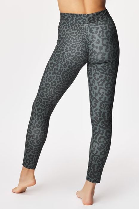 Спортен клин XL чисто нов Astratex