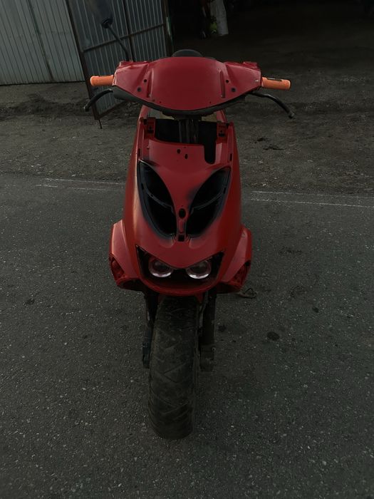 Aprilia SR 1 porneste greu