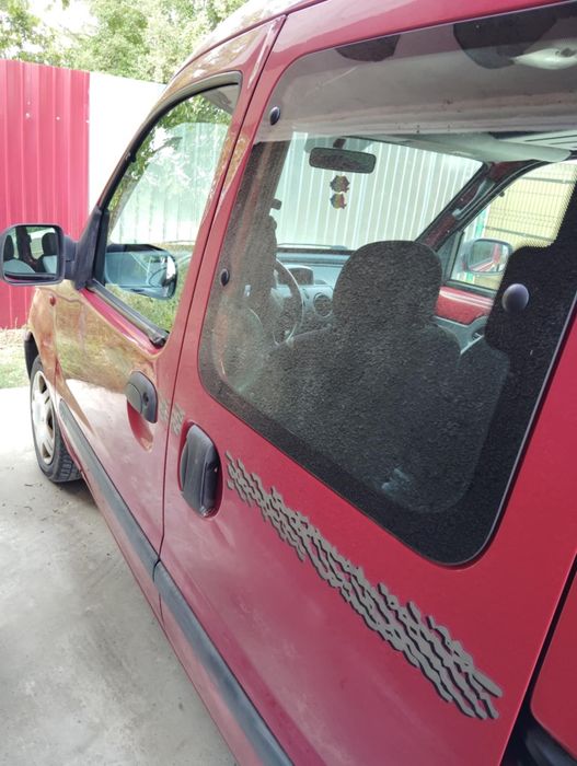 Vând Renault Kangoo