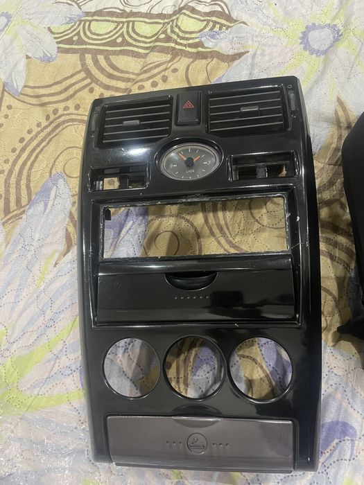 Запчасти на ваз ,то чтно на фото