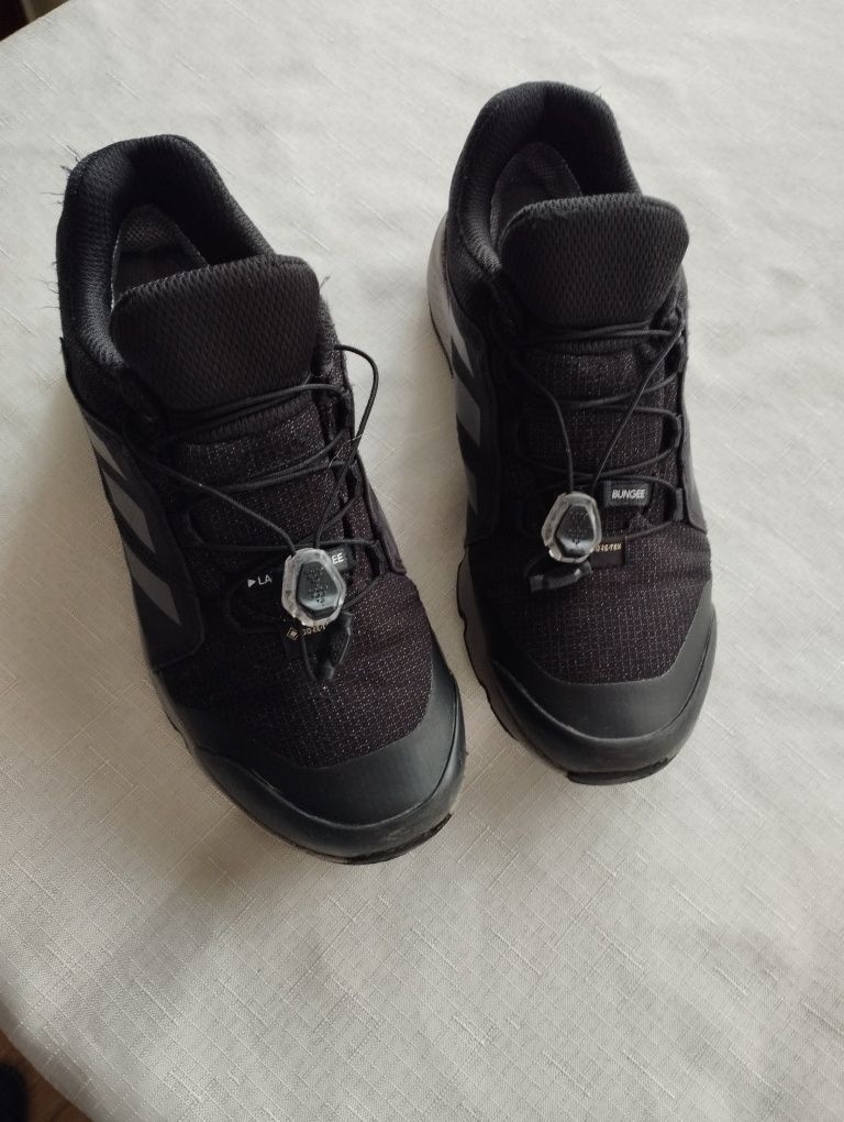 Маратонки,Адидас  Adidas