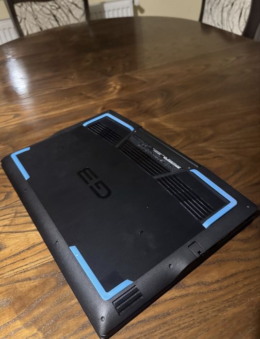 Vand sau schimb Dell Game-ing  i7