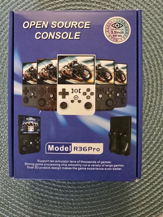 Consola multi-platform jocuri R36Pro