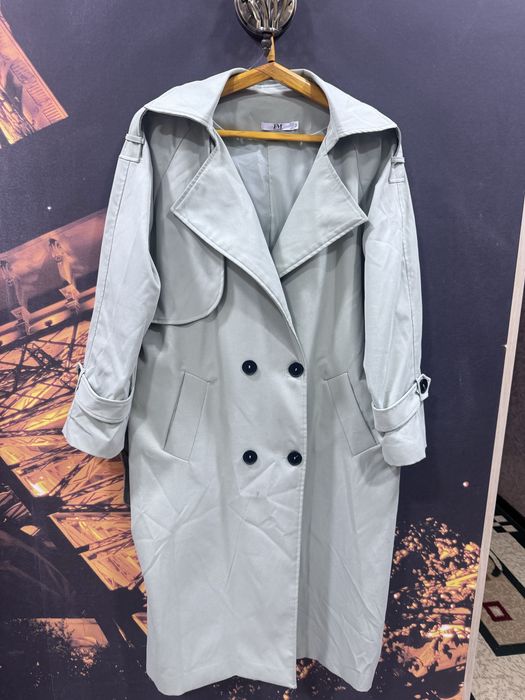 Продается тренч ментол цвет