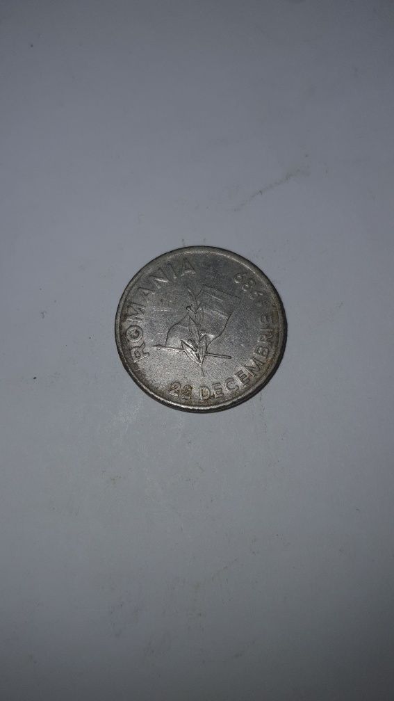 Vand moneda 10 lei, din 1992, cu 22 decembrie 1989