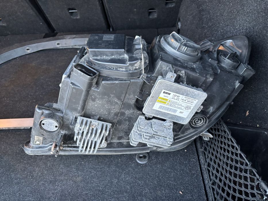 Фар BMW X1 E84 face led