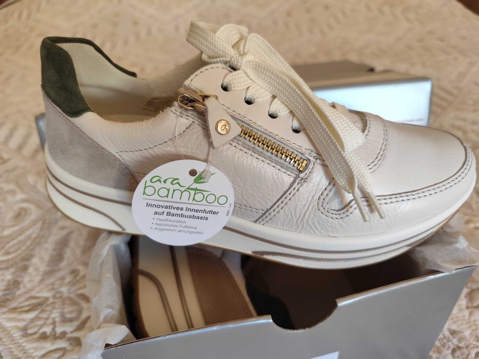 Сникърси Ara в екрю