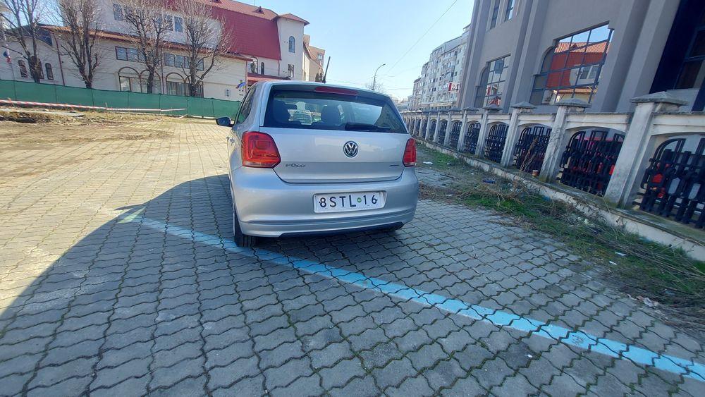 Vand WV Polo și schimb+/- diferența.