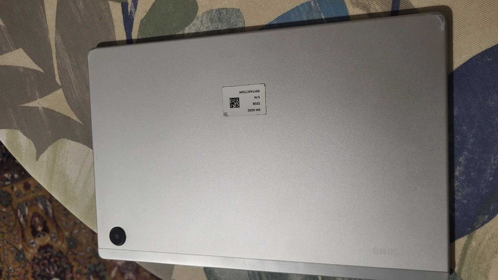 Samsung Galaxy Tab A8; Octa-Core; 10.5"; 3GB RAM; 32GB; WIFI; Silver