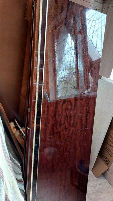 двери от платяных шкафов из полированного дсп  4шт самовывоз