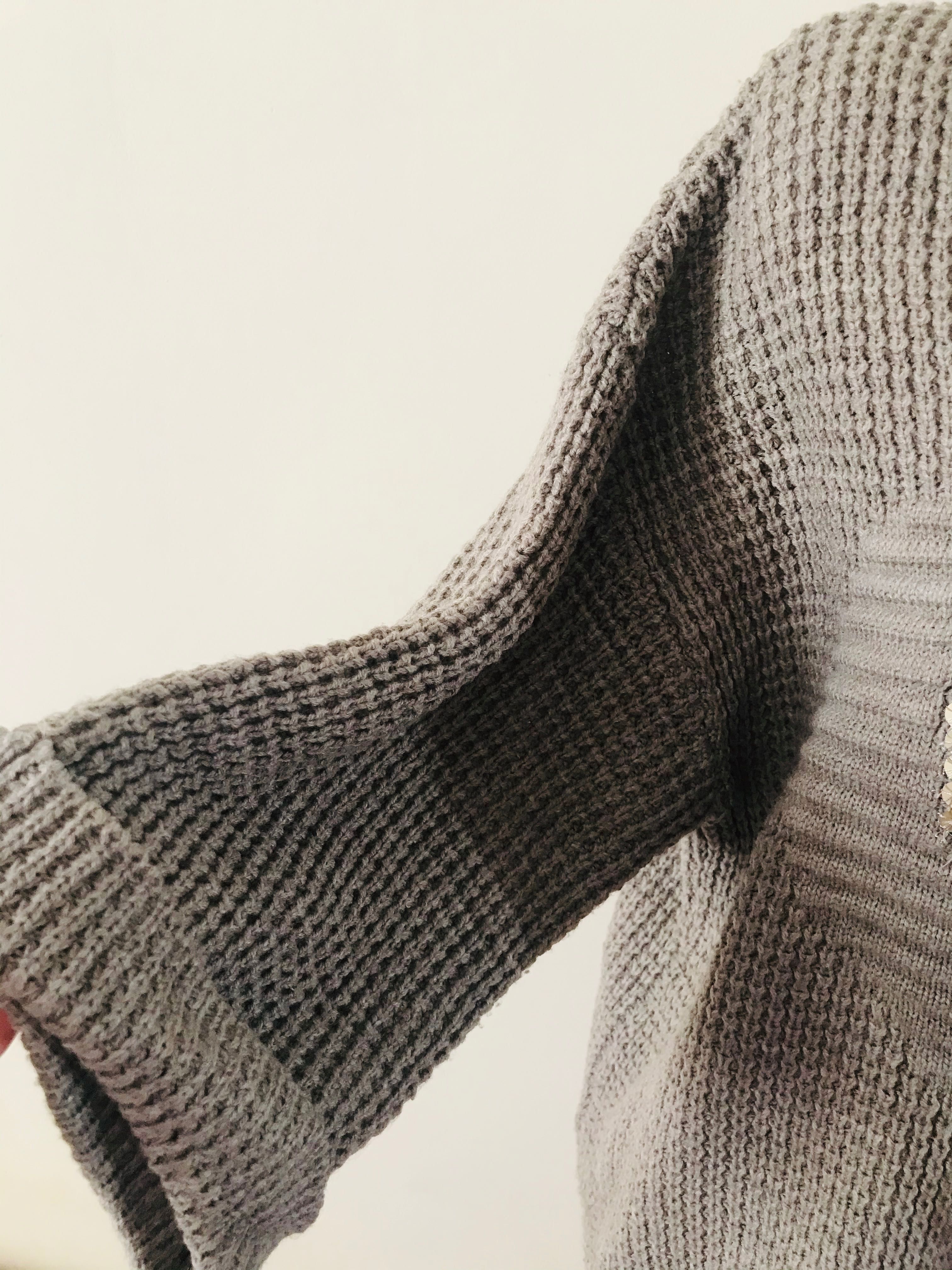 Вязанный свитер, Тўқилган свитер