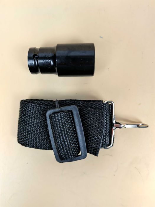 Cheie impact 400 Nm cu 2 baterii 88V 319 lei