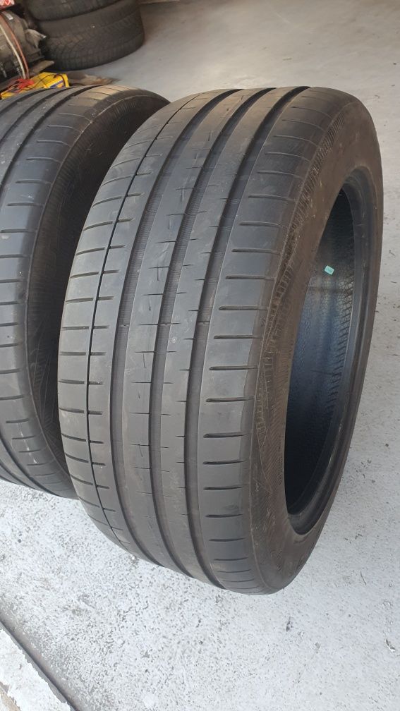 Anvelope vară 255 50 R19 Vredestein