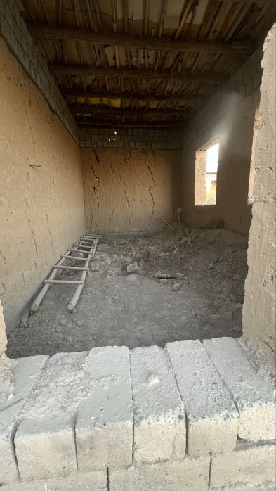 Uy xovli sotiladi yoki obmen