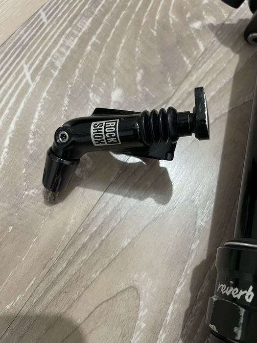 Tija sa Dropper Rockshox Reverb