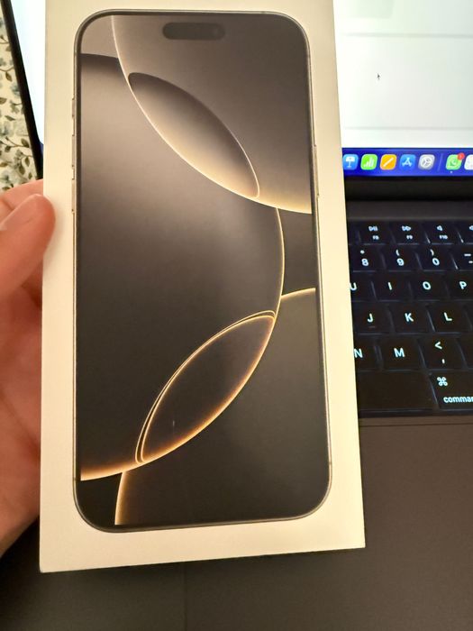 iPhone 16 Pro Max- 512 gb