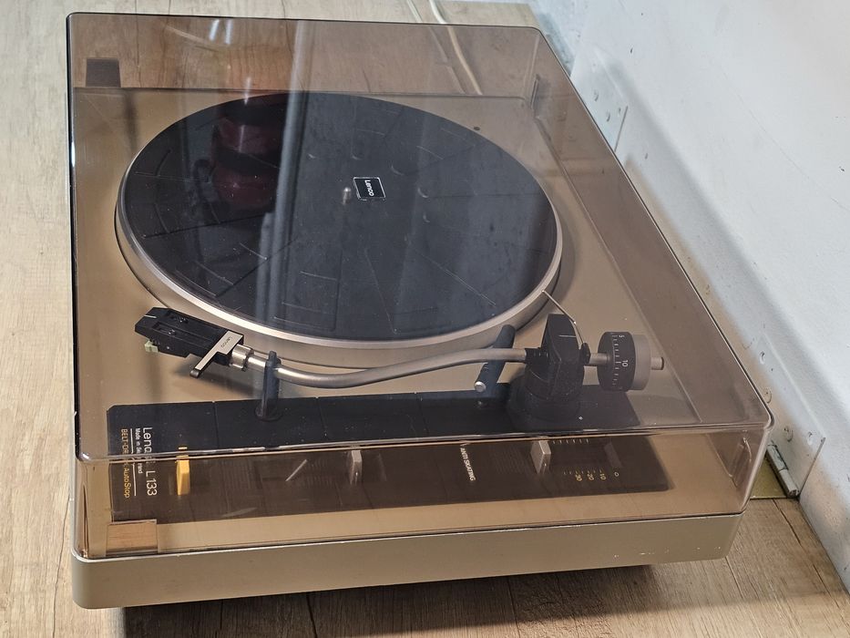 pick-up LENCO L-133, belt drive, auto stop, vintage hi-fi audio