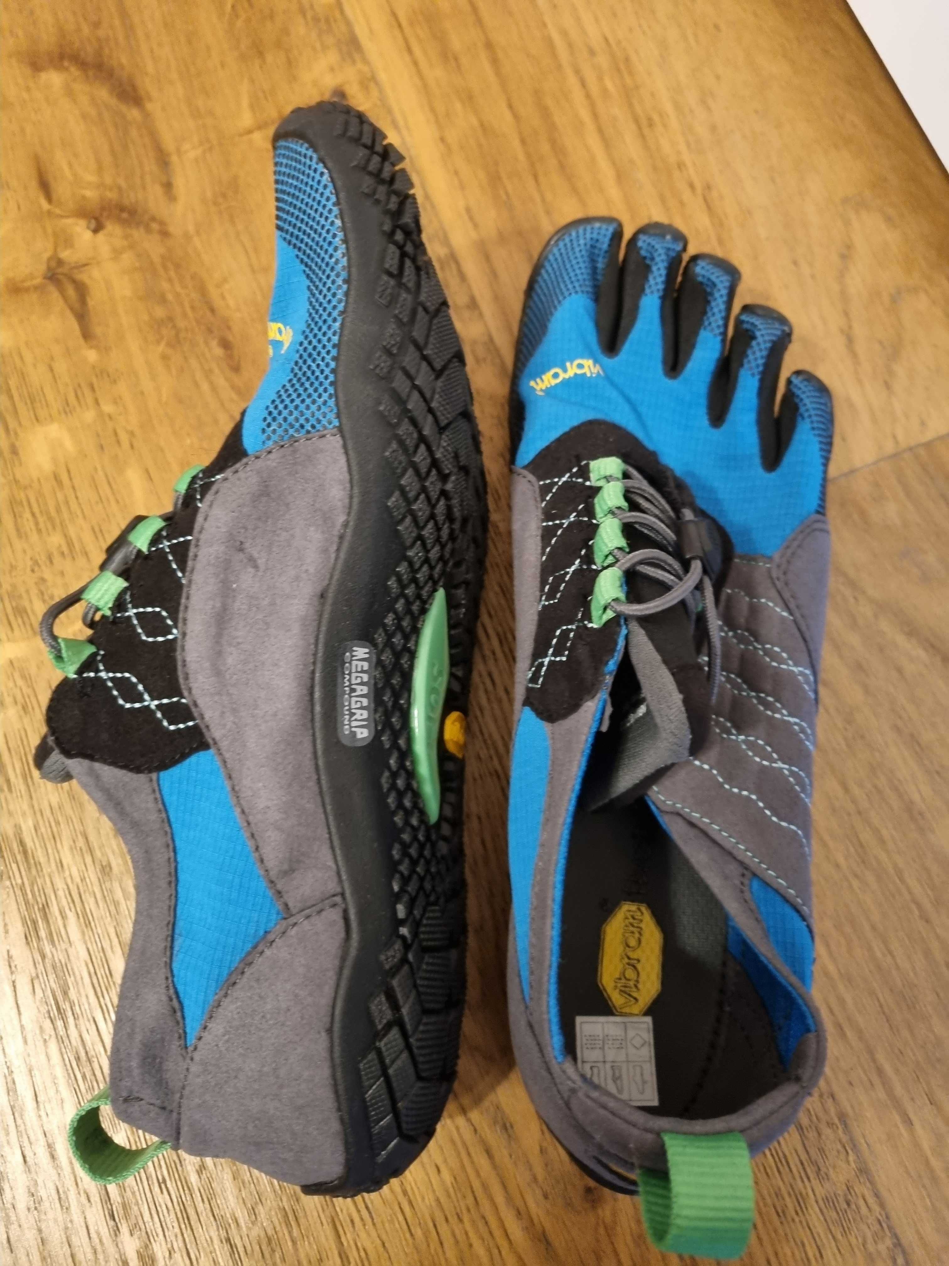 Продавам Vibram Fivefingers Trek Ascent 38 номер