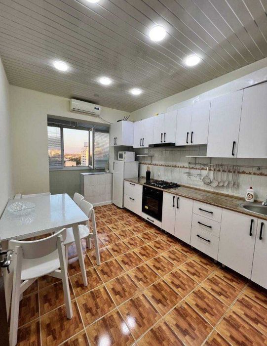 Аренда квартиры в центре 2/9/9 Максим Горький (Светлана магазин)