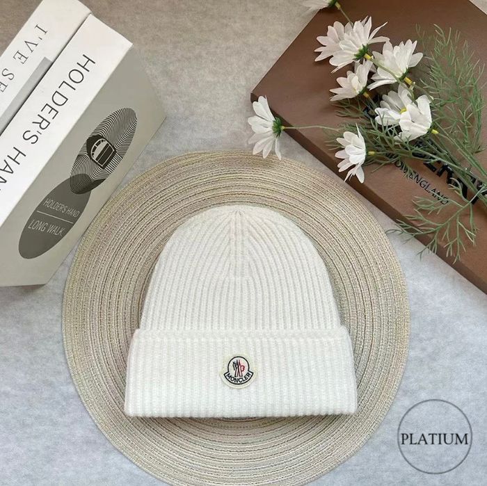 Шапка Moncler