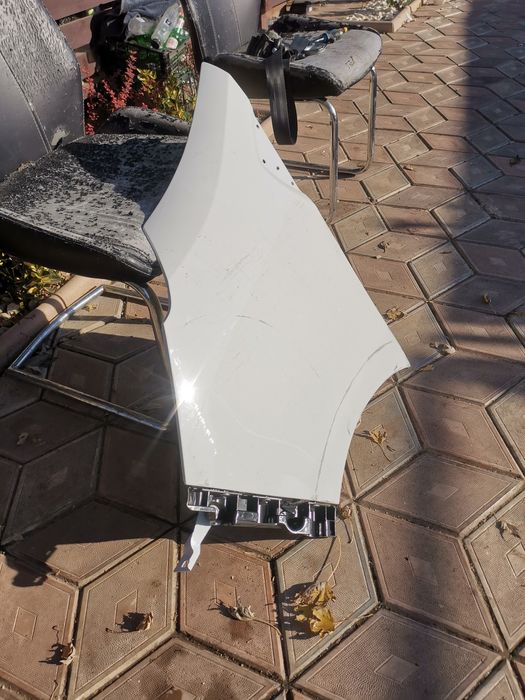 Aripa stânga Renault trafic 4 2022/2023/2024/2025