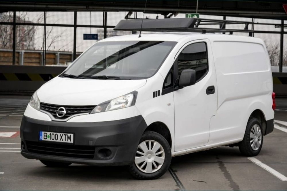 Nissan nv200 autoutilitara