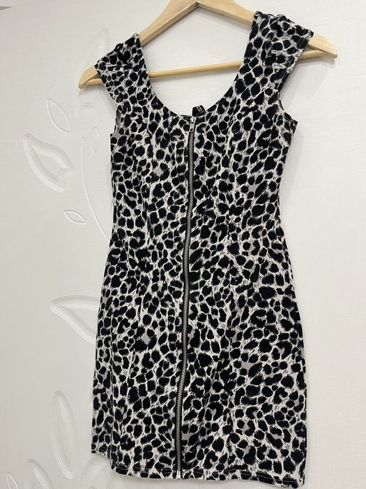 Дамски дрехи в много добро състояние