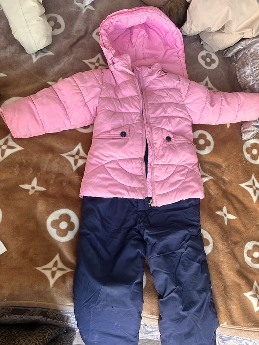 Детская куртка 3-4года