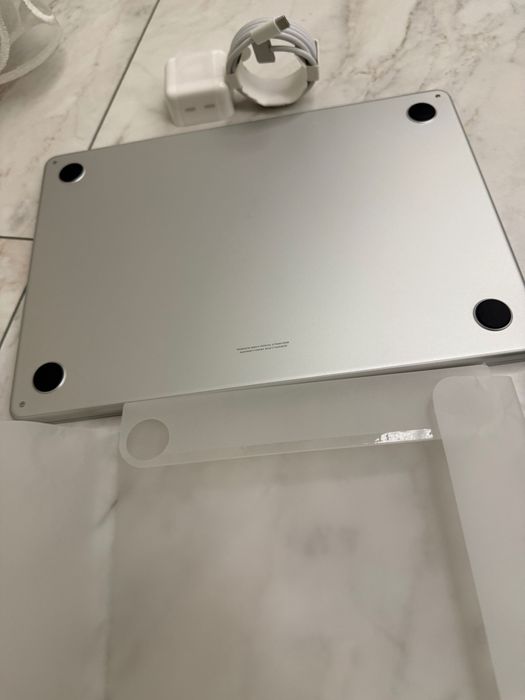 Macbook Air M4 13 16gb 256gb